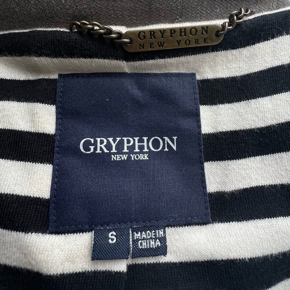 Gryphon New York Grey Hoodie Trench Coat Small Excellent used Condition - Picture 15 of 16